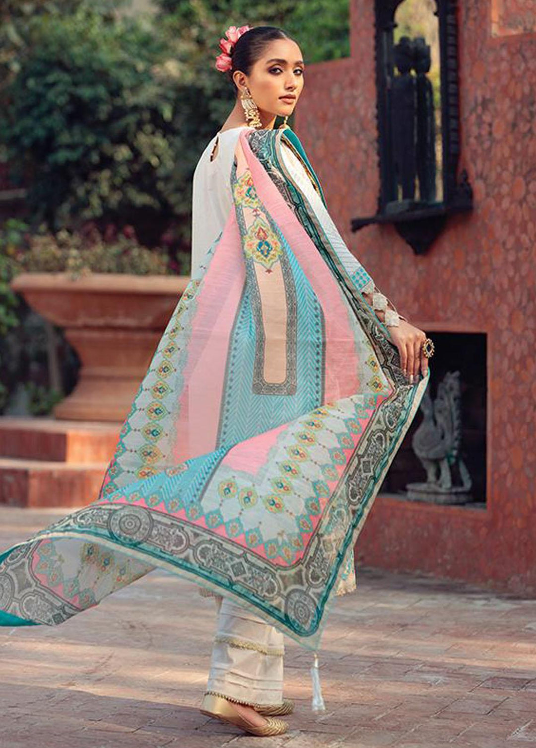 Angan By Noorangi Embroidered Lawn Suits Unstitched 3 Piece NG22A NRASS ...
