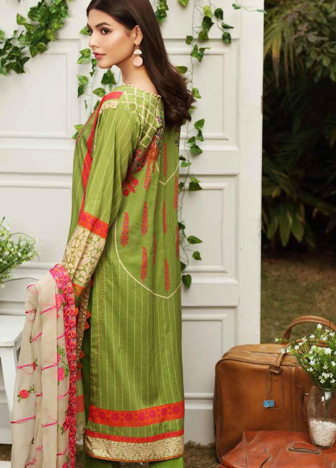 Aniq by Charizma Embroidered Lawn Suits Unstitched 3 Piece CRZ21A 03 - Summer Collection