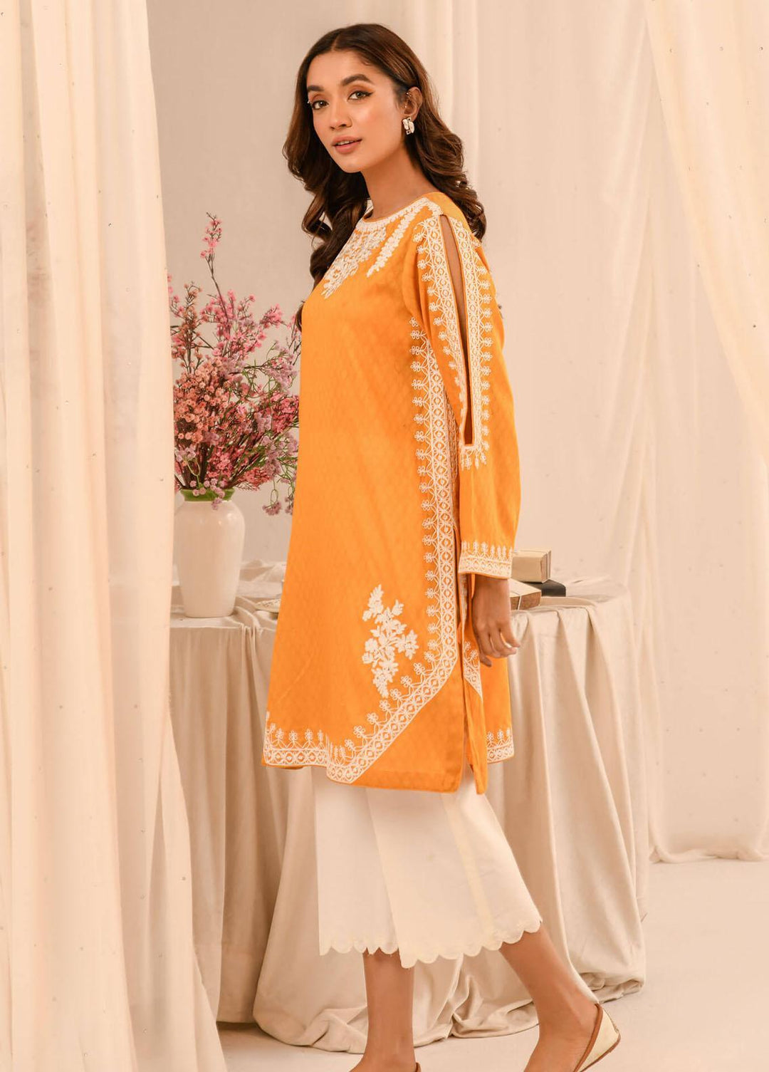 Asifa & Nabeel Pret Embroidered Lawn Kurti AN23B RTW-EMB-14