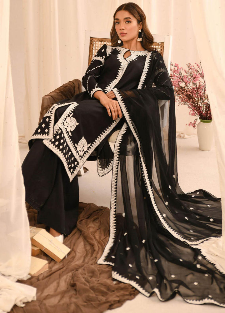 Asifa & Nabeel Pret Embroidered Lawn 3 Piece AN23B RTW-EMB-16