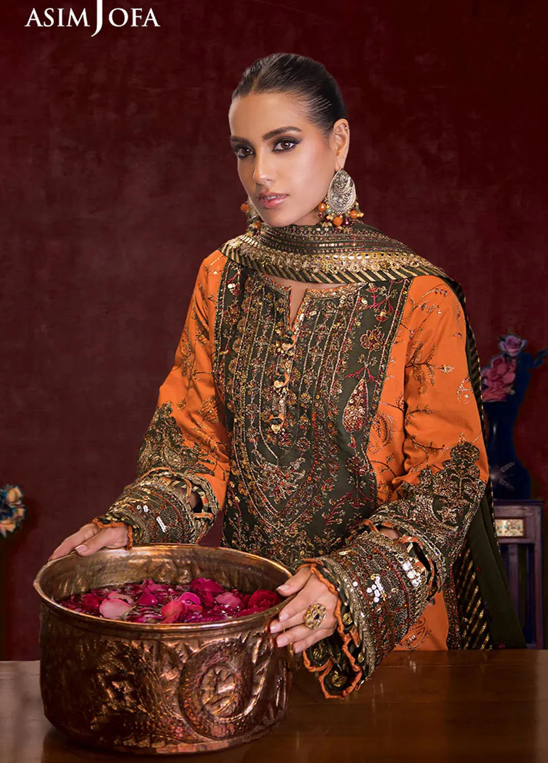 Asim Jofa Embroidered Cambric Suits Unstitched 3 Piece AJ24LE AJFILE-24 - Fall Collection