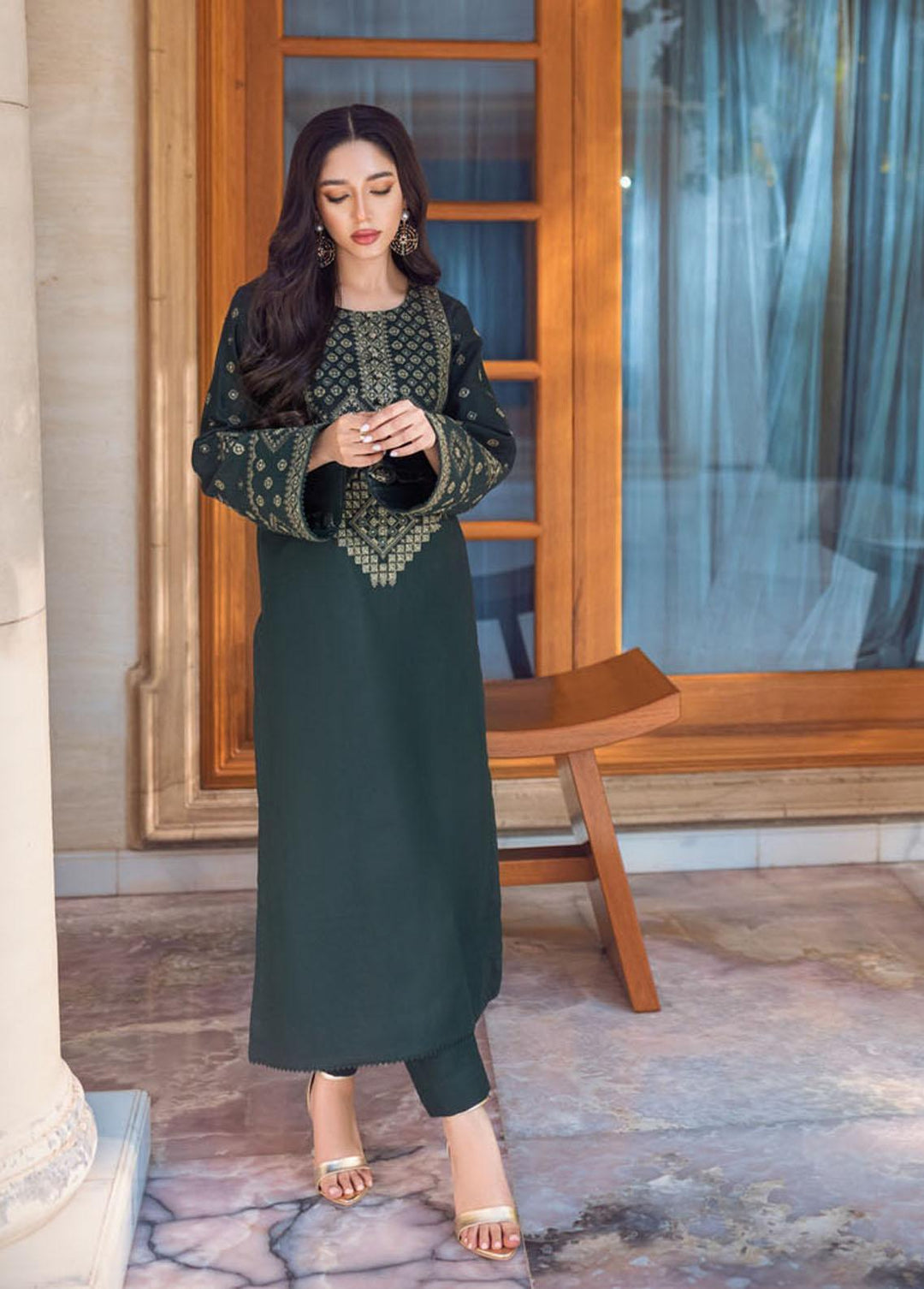 Essential Cambric By Asim Jofa Embroidered Cambric Suits Unstitched Kurti AJ23E AJP-14 - Summer Collection