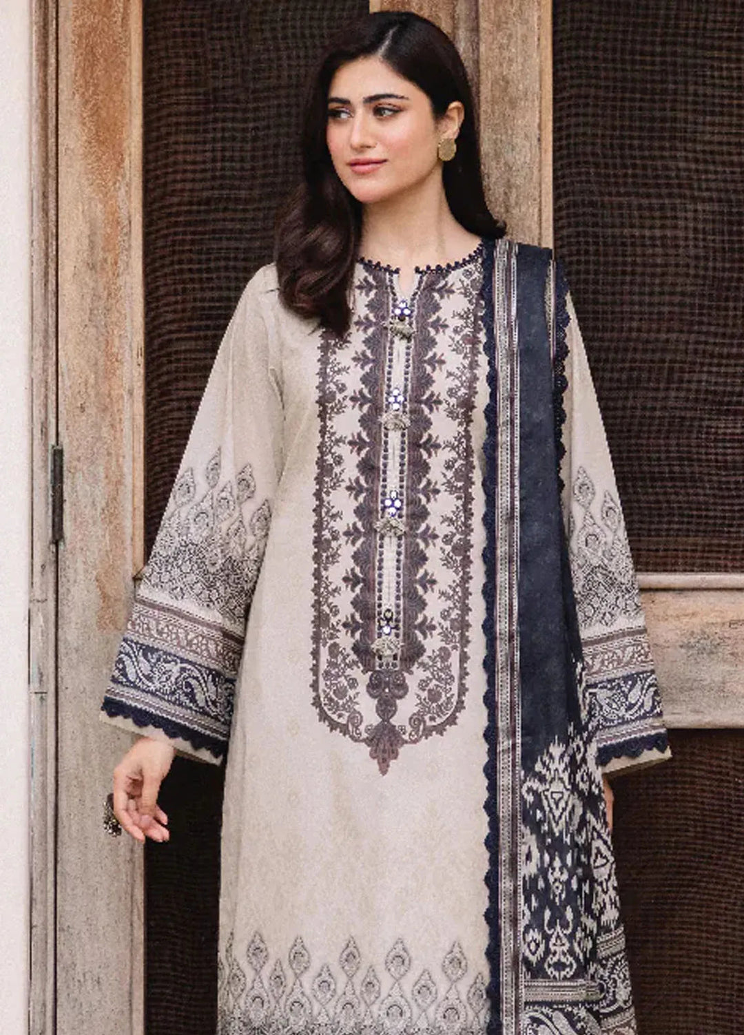 Asim Jofa Printed Lawn Suit Unstitched 3 Piece AJ24P2 AJBU-02 - Summer Collection