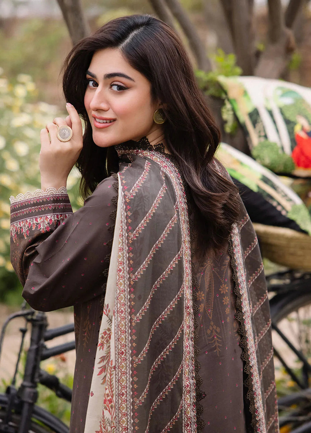 Asim Jofa Printed Lawn Suit Unstitched 3 Piece AJ24P2 AJBU-06 - Summer Collection