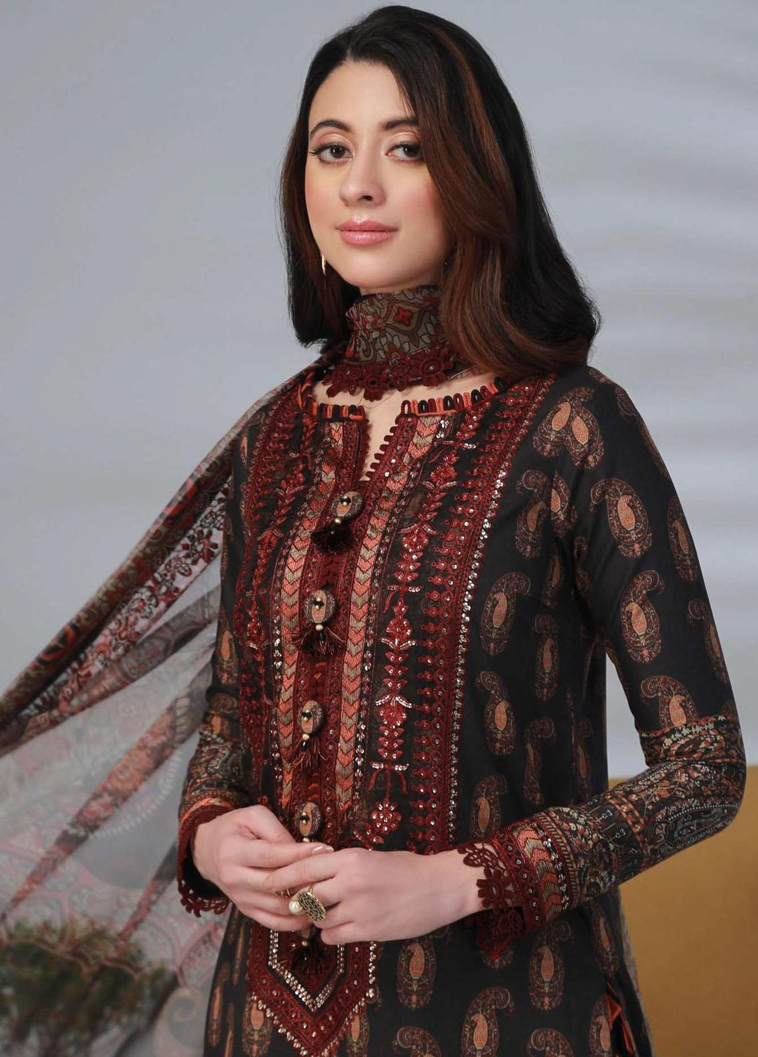 Asim Jofa Embroidered Lawn Suits Unstitched 3 Piece AJ23-P2 AJBP-40 - Summer Collection