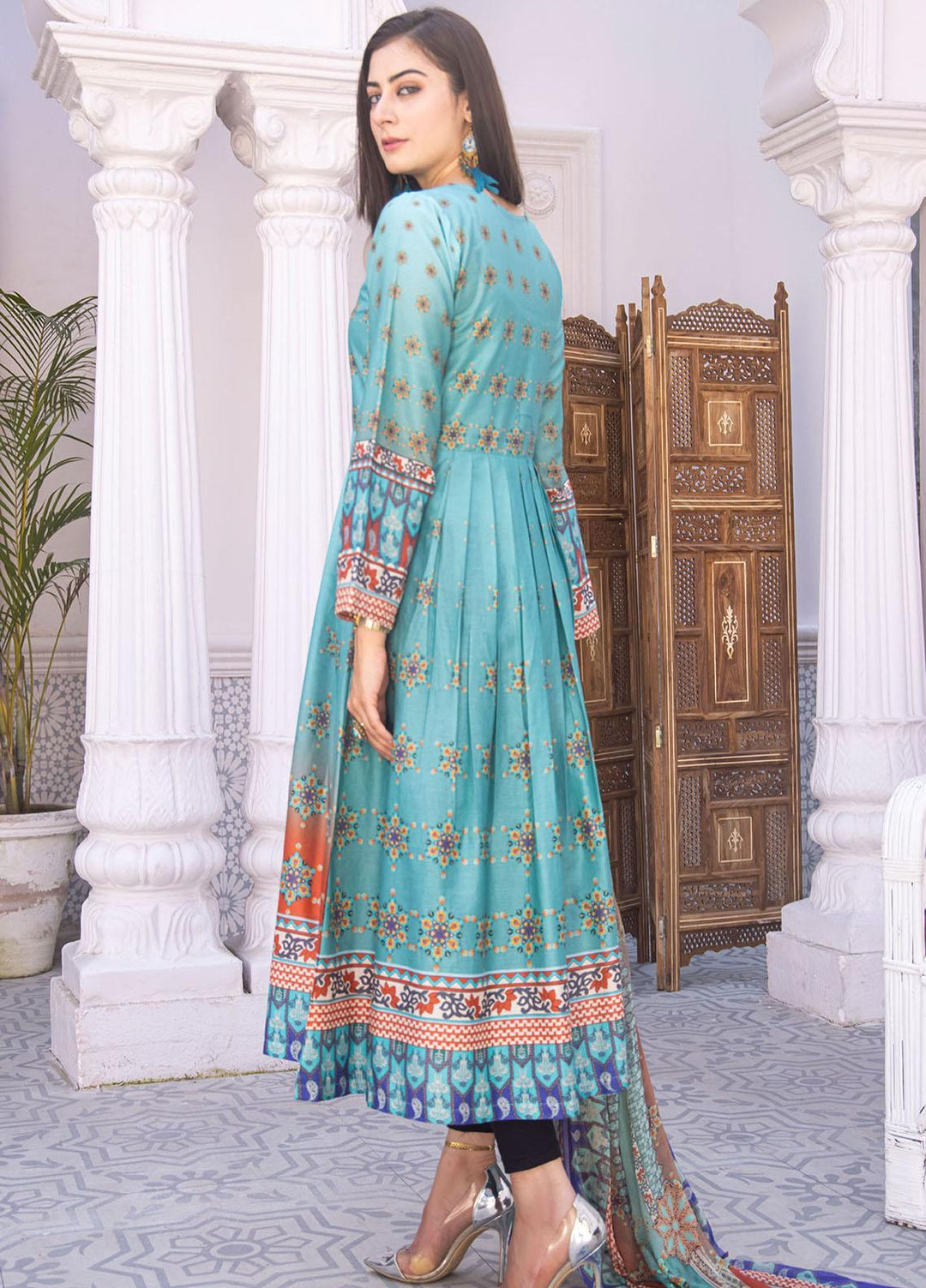 Aura Apparel Casual Pret  Lawn 2 Piece Suit AU23SLF Blooming Glow