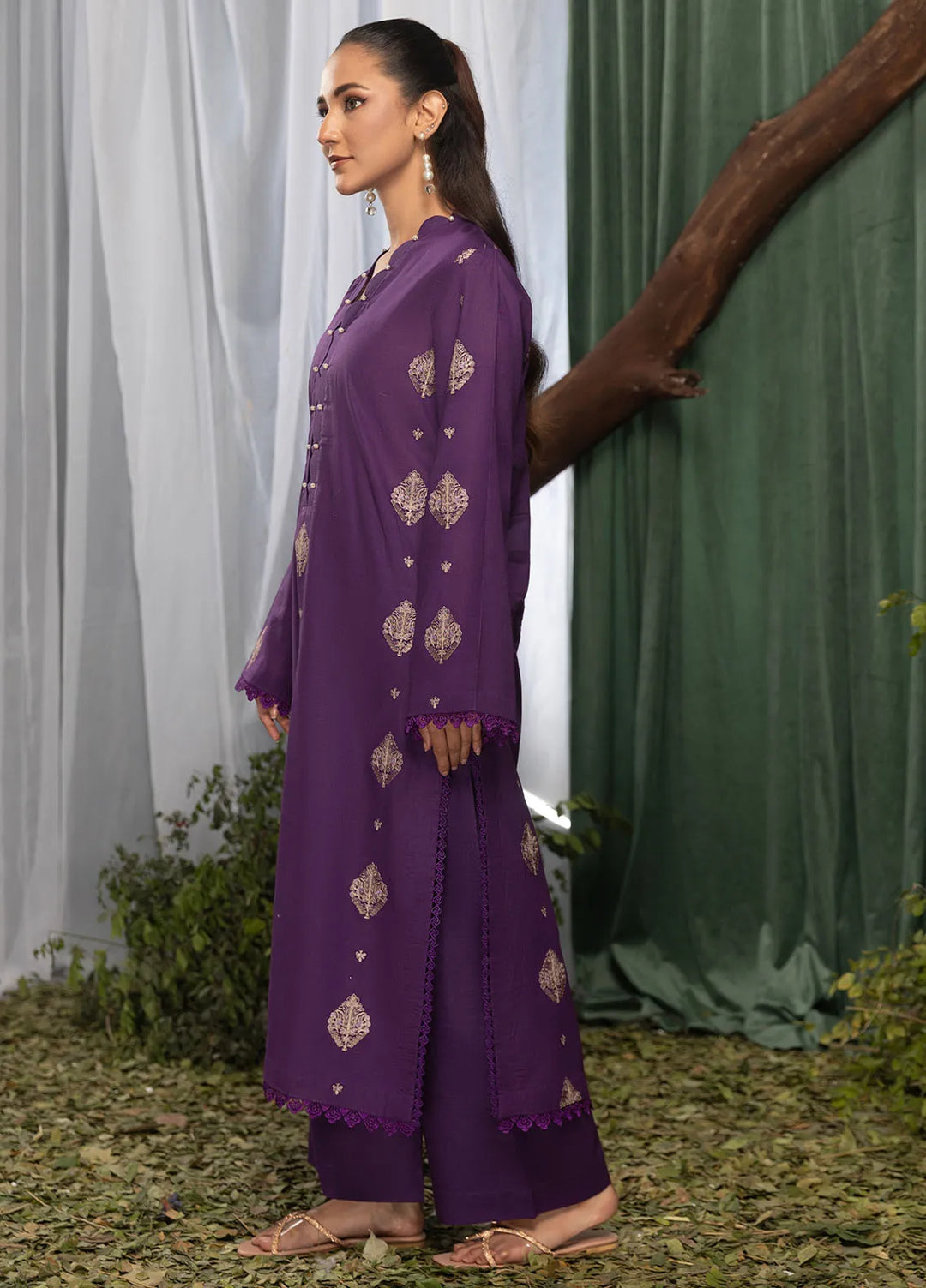 Ayra by Meeral Embroidered Lawn Suit Unstitched 2 Piece MRL24AR Zohra - Summer Collection