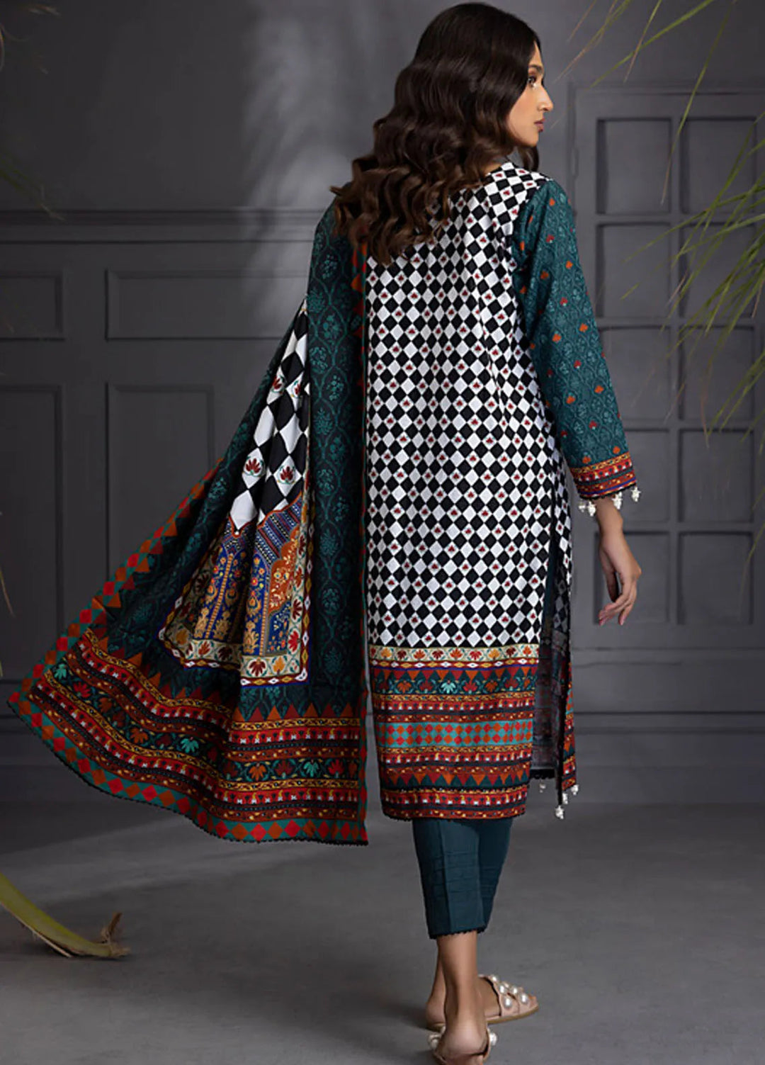 Bana Dora Wintry by Regalia Textiles Printed Suits Unstitched 3 Piece RGT24BD D-01 - Winter Collection
