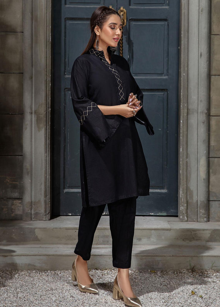 Bareen Casual Pret  Khaddar 2 Piece Suit BK2PC-06