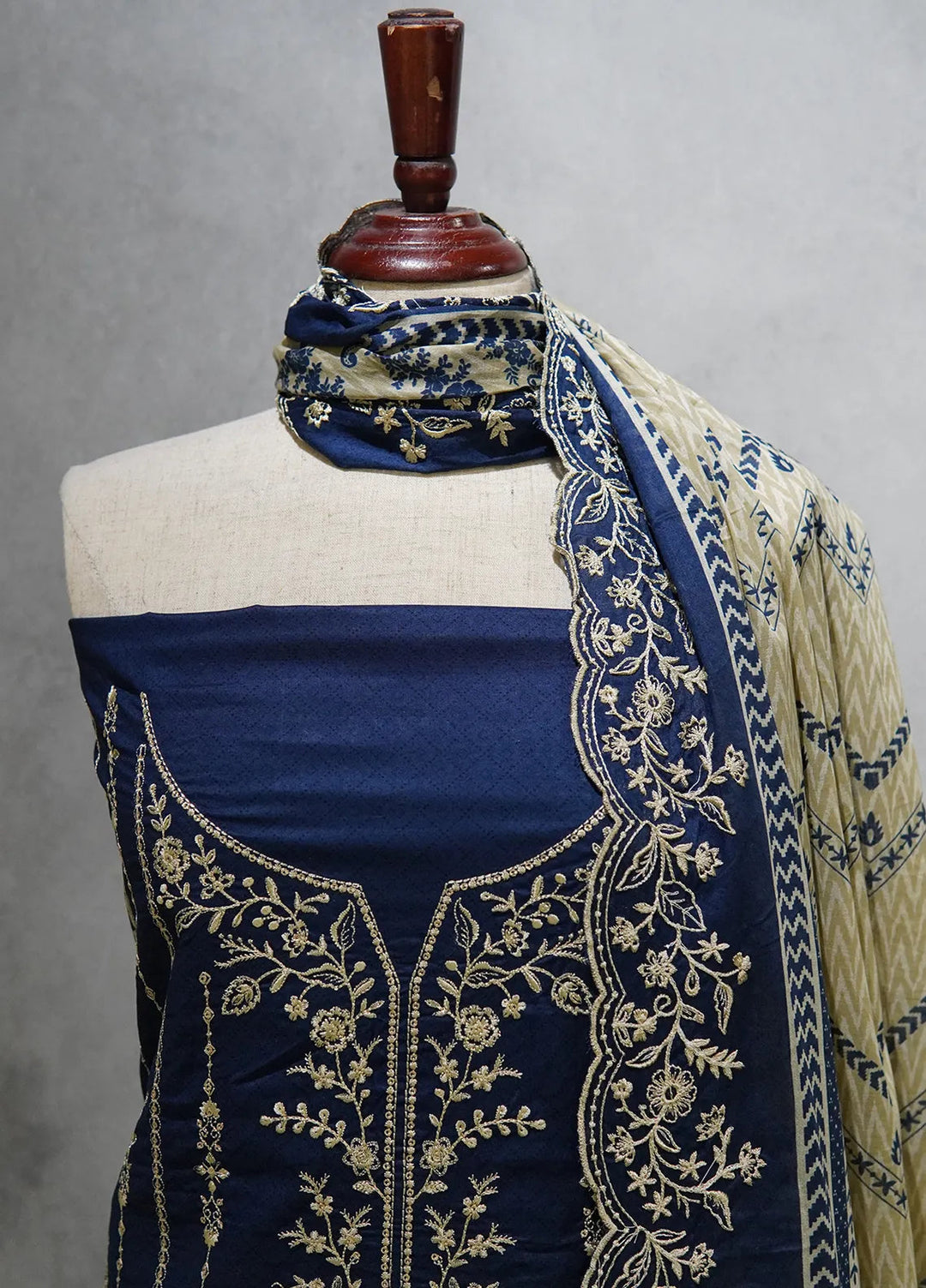 Bin Saeed Embroidered Lawn Suit Unstitched 3 Piece Suit BS24E D-591 - Summer Collection