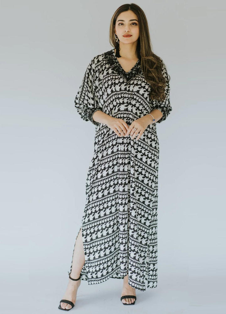 Farhat Inam Khan Pret  Silk Kaftan FIK22BW FIK-001