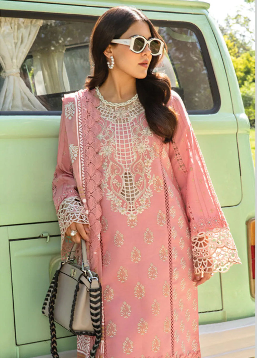 Anas Rang Carnation By Rang Rasiya Embroidered Lawn Suit Unstitched 3 Piece ...