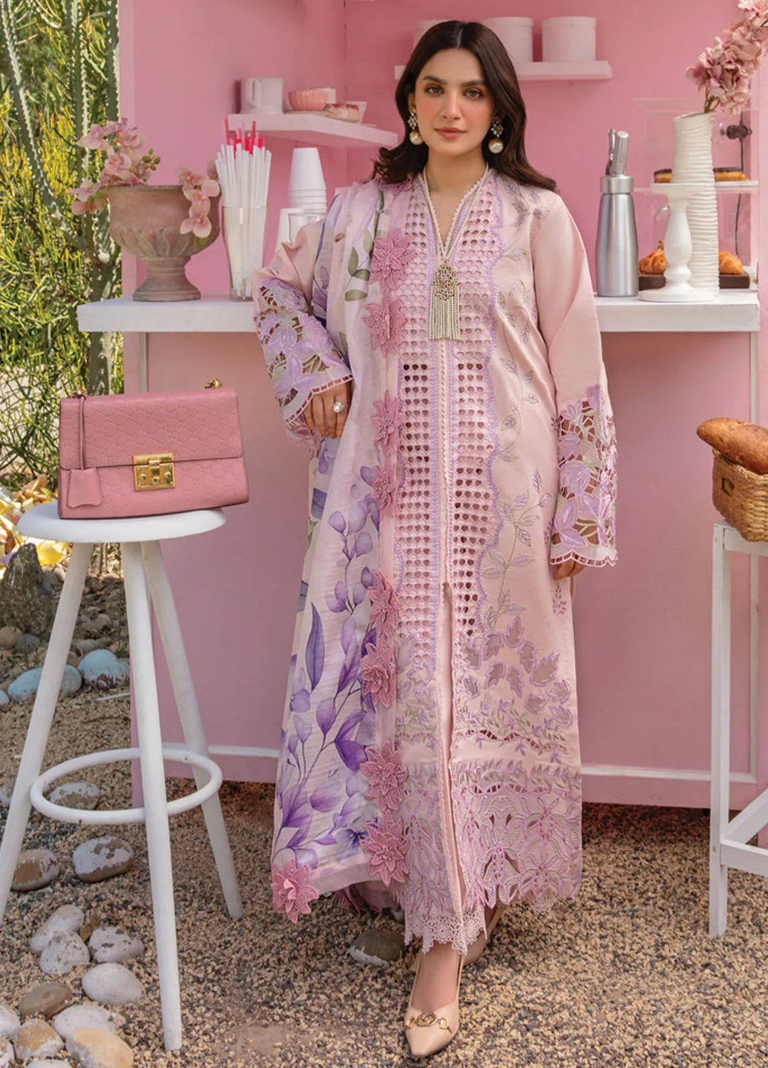 Anas Rang Carnation By Rang Rasiya Embroidered Lawn Suit Unstitched 3 Piece ...