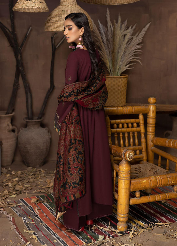 Carvaan By Humdum Embroidered Woolen Suits Unstitched 3 Piece HD22C 01 - Winter Collection