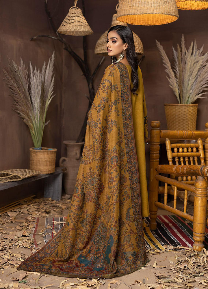 Carvaan By Humdum Embroidered Woolen Suits Unstitched 3 Piece HD22C 02 - Winter Collection