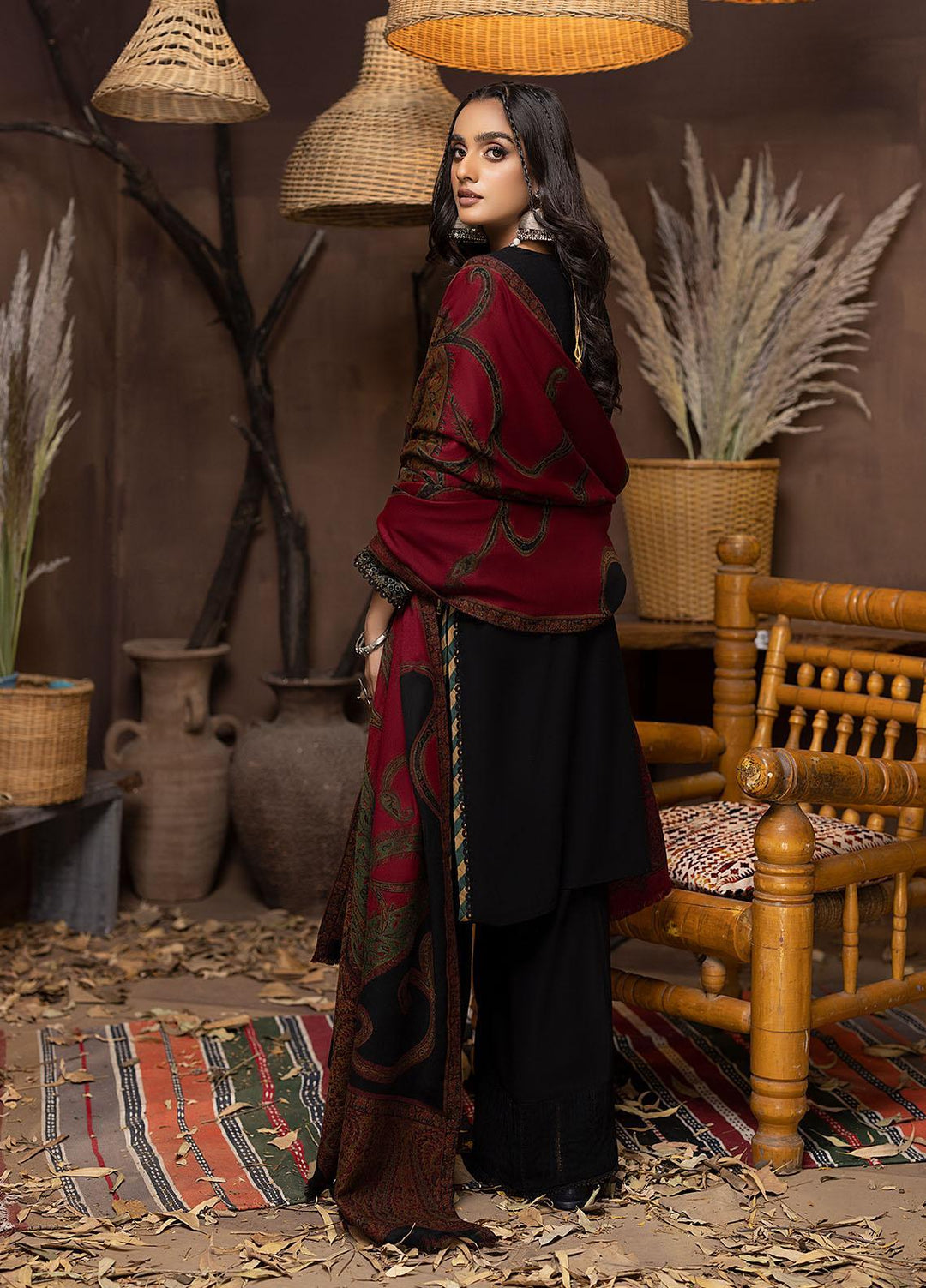 Carvaan By Humdum Embroidered Woolen Suits Unstitched 3 Piece HD22C 03 - Winter Collection
