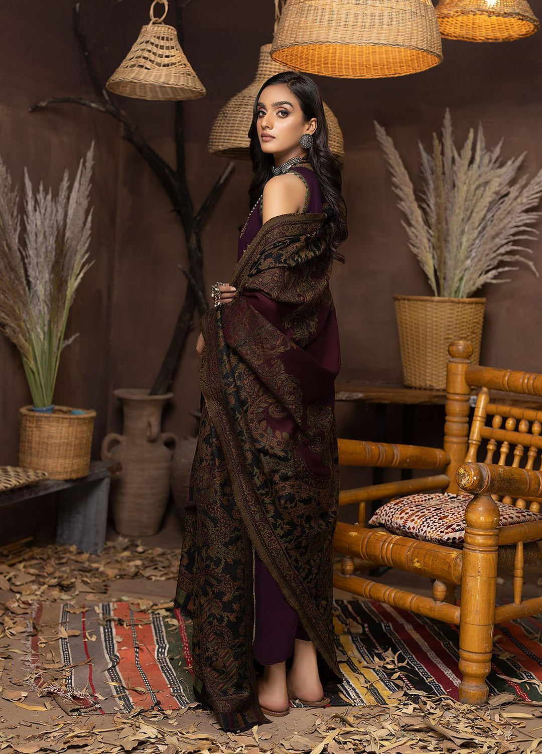 Carvaan By Humdum Embroidered Woolen Suits Unstitched 3 Piece HD22C 05 - Winter Collection