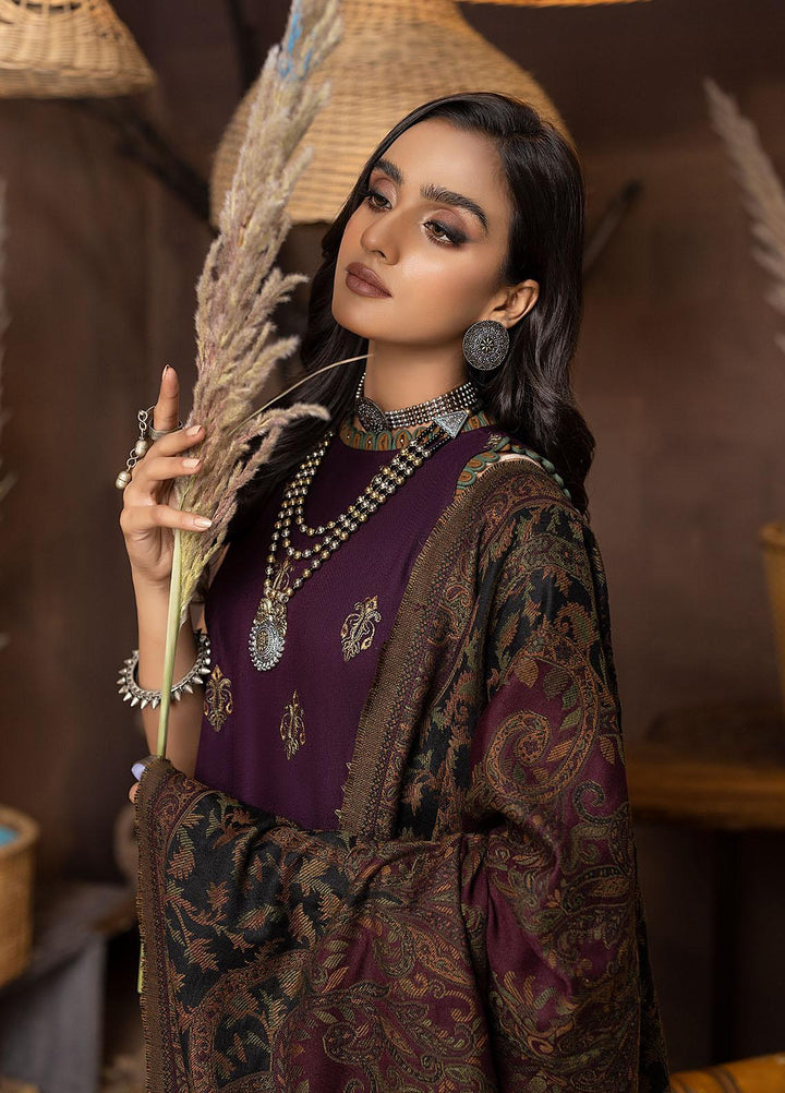 Carvaan By Humdum Embroidered Woolen Suits Unstitched 3 Piece HD22C 05 - Winter Collection