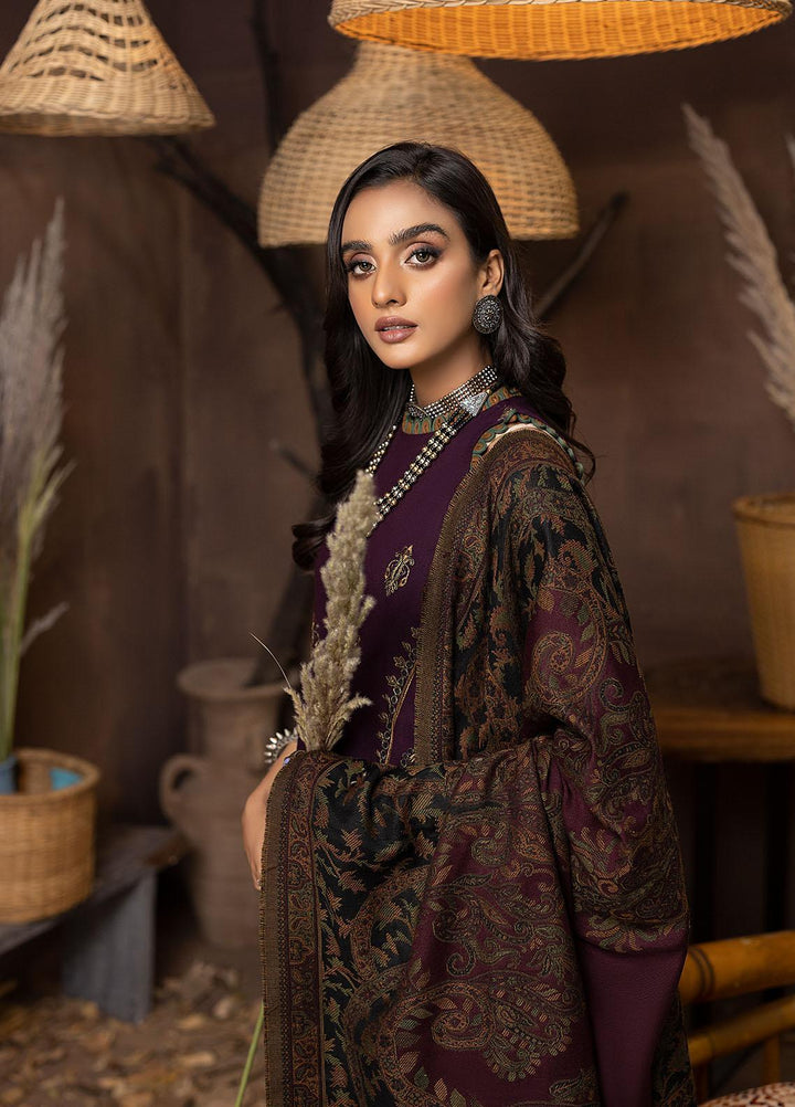 Carvaan By Humdum Embroidered Woolen Suits Unstitched 3 Piece HD22C 05 - Winter Collection