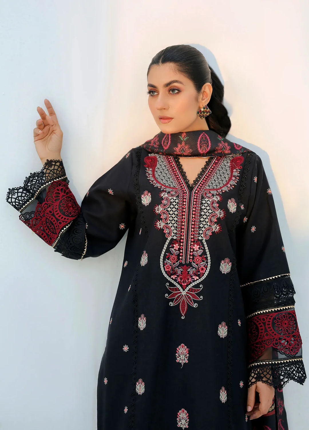 Chandan Nagri Pret Embroidered Khaddar 3 Piece Suit Reena