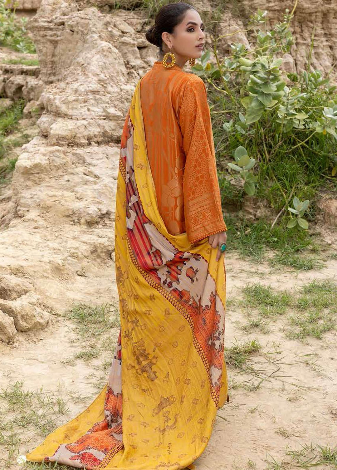 Charizma Embroidered Marina Suits Unstitched 3 Piece CRZ22M CMJ-12 - Winter Collection