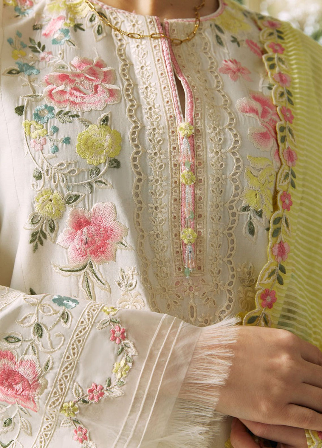 Coco by Zara Shahjahan Embroidered Lawn Suits Unstitched 3 Piece CZS24L D-7B Janaan - Summer Collection Sanaulla Store Coco by Zara Shahjahan Embroidered Lawn Suits Unstitched 3 Piece CZS24L D-7B Janaan - Summer Collection Sanaulla Store