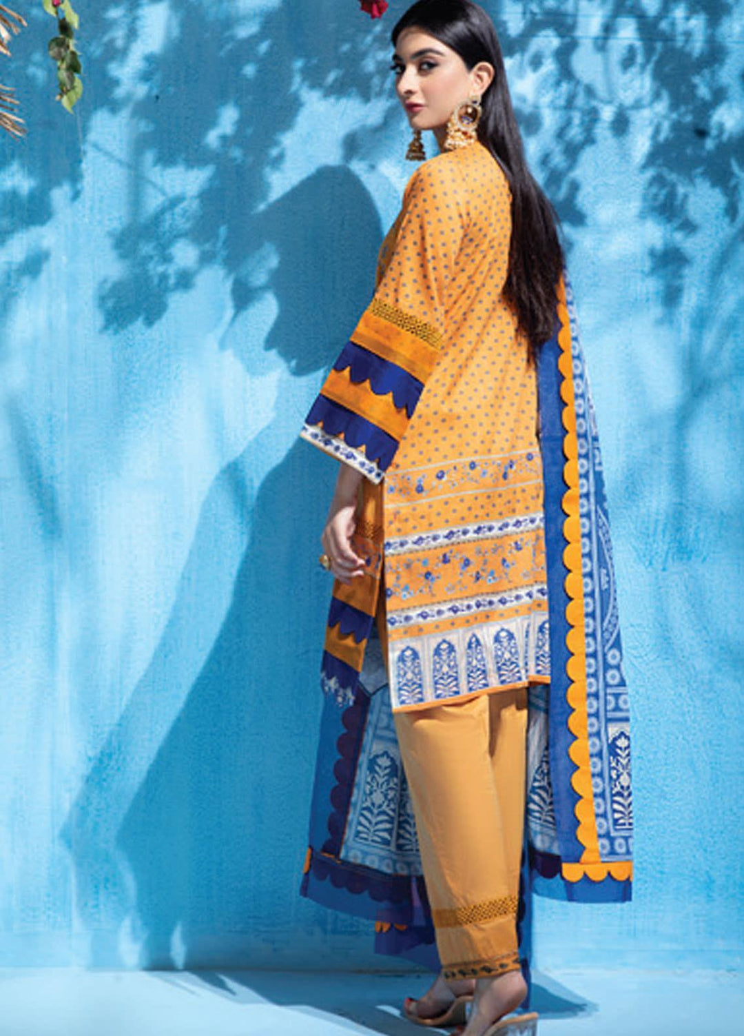Colors by Al Zohaib Printed Lawn Suits Unstitched 3 Piece AZ21CL D-05 - Summer Collection