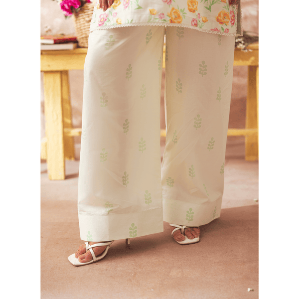 Liyana by Mashra RTW Printed Lawn 2 piece Suit Creampuff Casual Collection