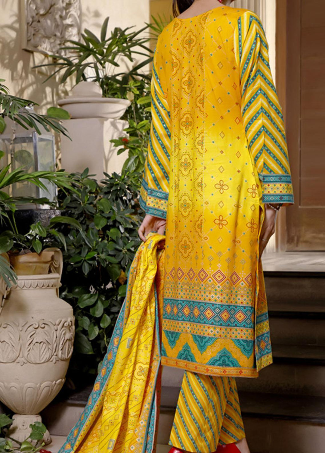 Daman By VS Textiles Printed Lawn Suits Unstitched 3 Piece VS22D 1516 - Summer Collection
