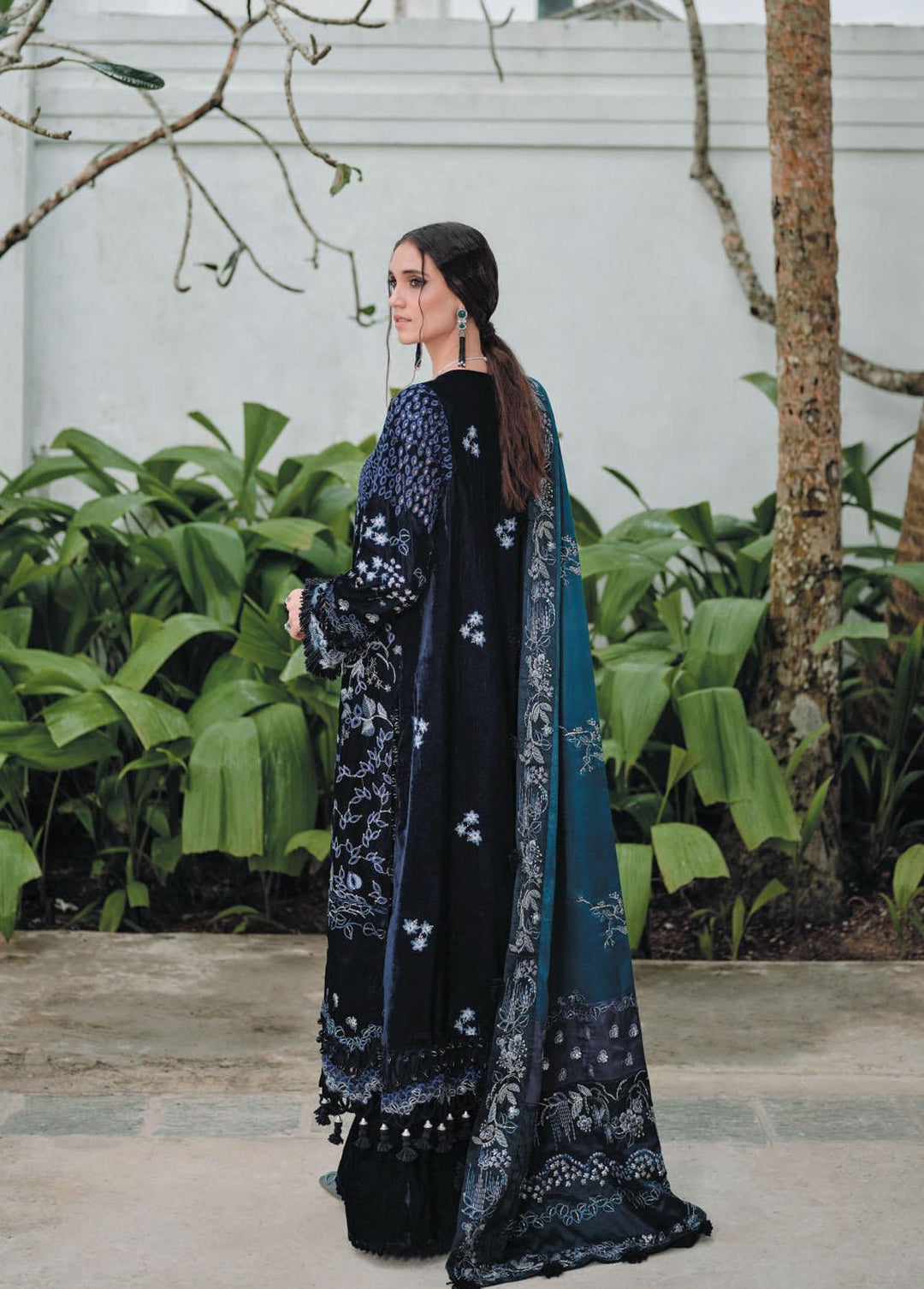 Danayah By Republic Womenswear Embroidered  Suits Unstitched 3 Piece RW22D DU-03 - Winter Collection