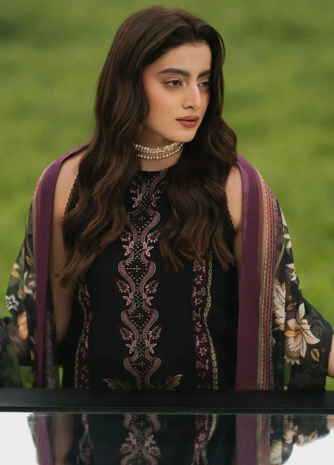 Dareen by Izel Embroidered Lawn Suits Unstitched 3 Piece IZL25DL Aaina - Summer Collection