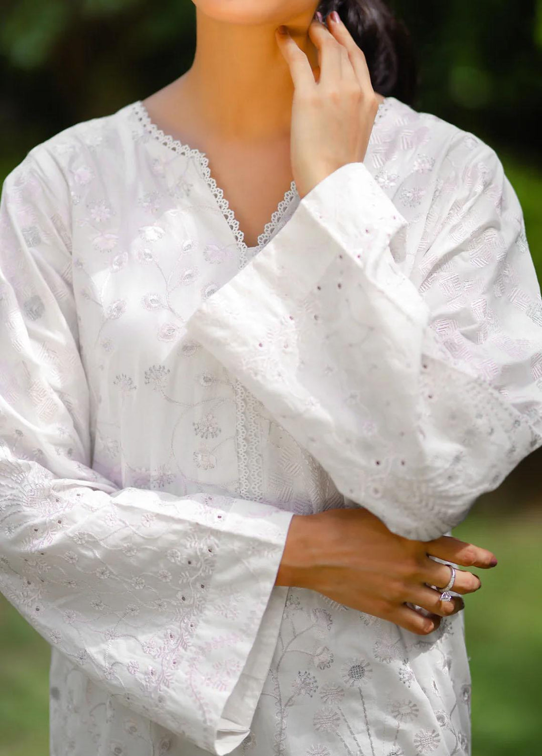 Bareeq Pret Embroidered Chikankari 3 Piece Suit BRQ23D GHAZAL