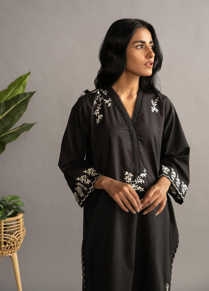 Dhanak Casual Pret Embroidered Lawn Kurti DC-0424 Black