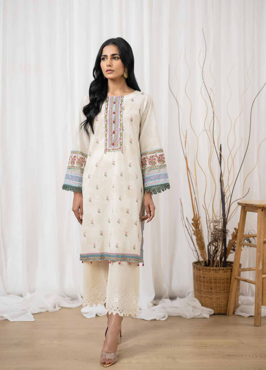 Dhanak Casual Pret Embroidered Lawn Shirt DC-0419 OFFWHITE