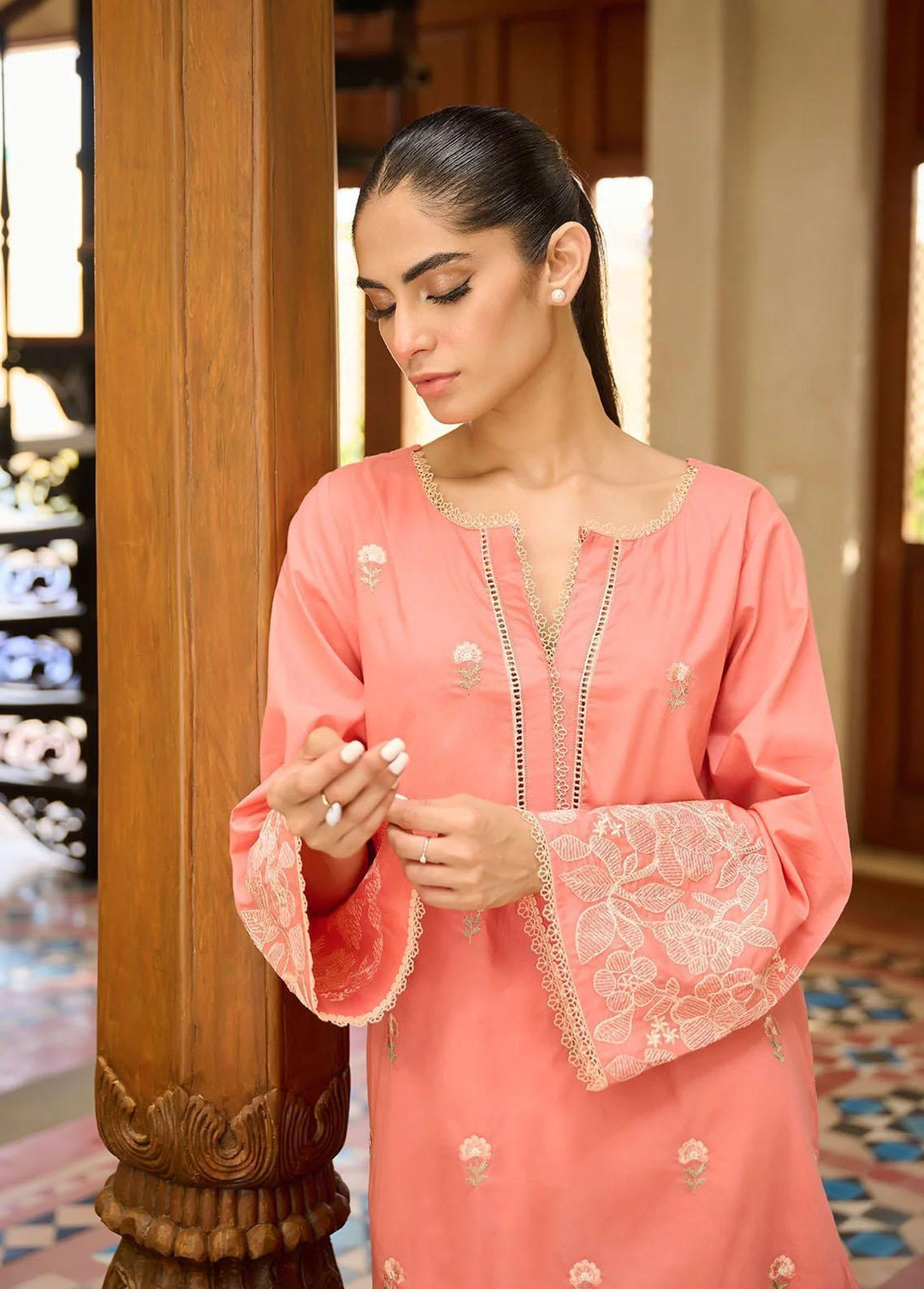 Dhanak Pret Embroidered Lawn 2 Piece DHK23F DC-2193 PEACH