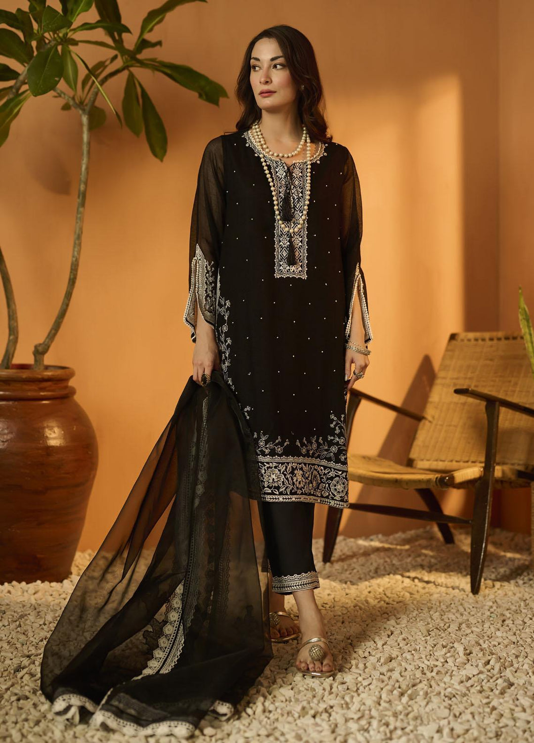 Dhanak Pret   3 Piece Suit DA-3004 BLACK