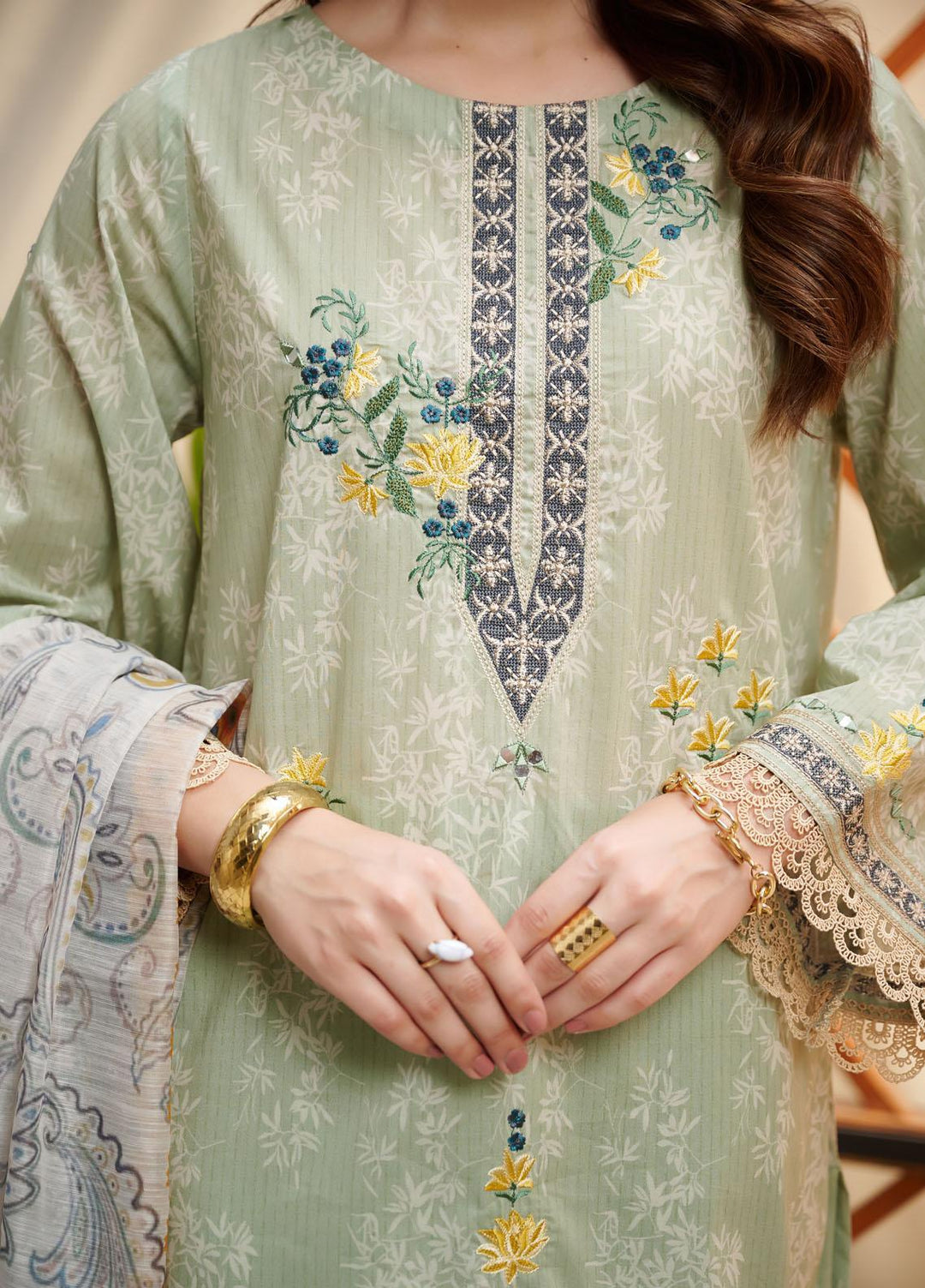 Dhanak Festive Pret Embroidered Lawn 2 Piece Suit DC-2041 GREEN