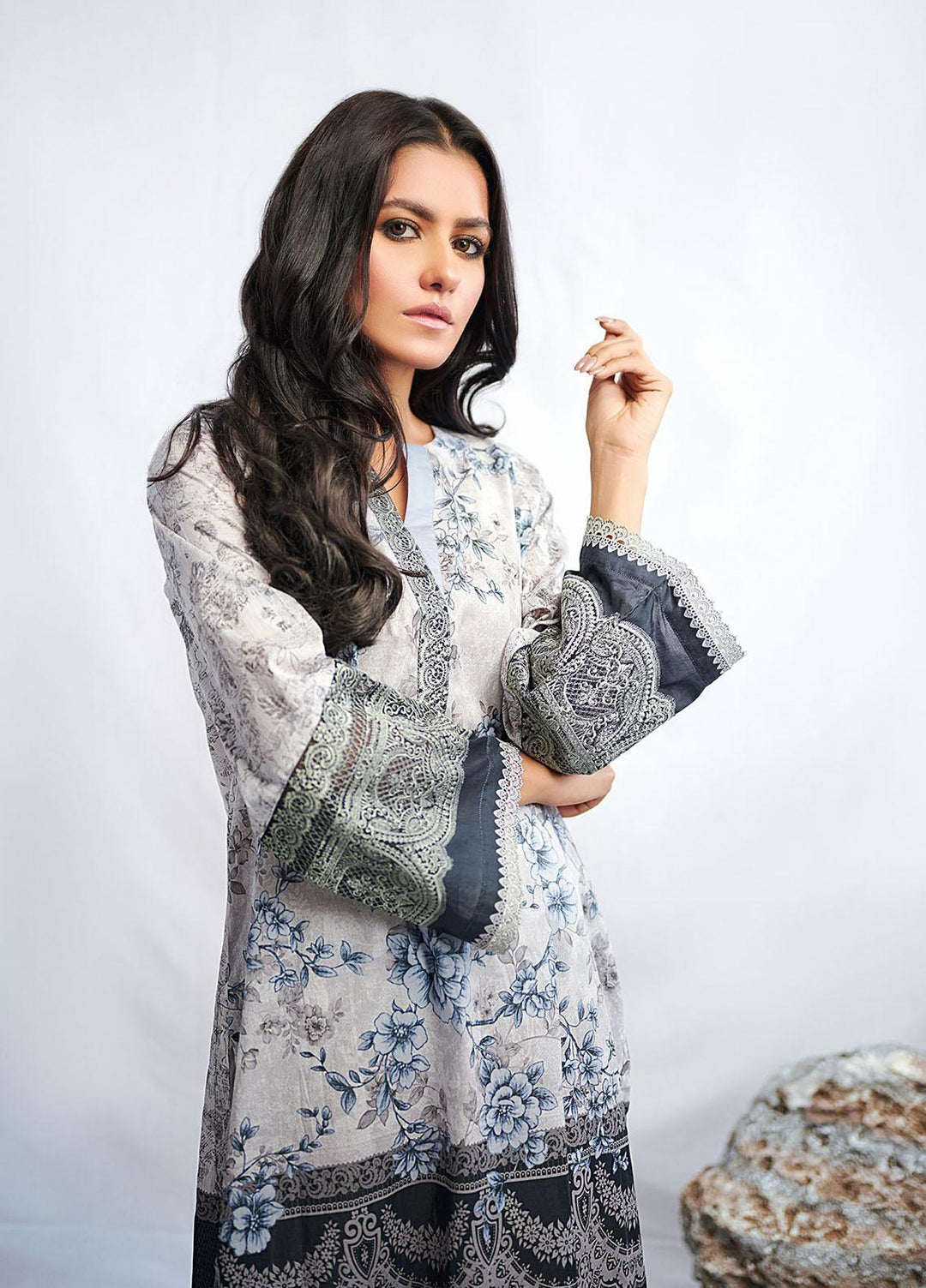 Dhanak Casual Pret Embroidered Lawn Shirt DC-0361 Black