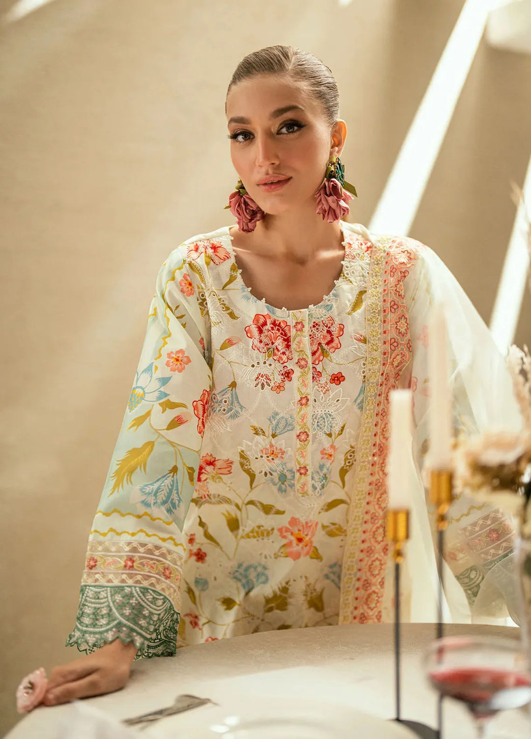 Dhanak Pret Embroidered Lawn 2 Piece Suit SS25DC-2536