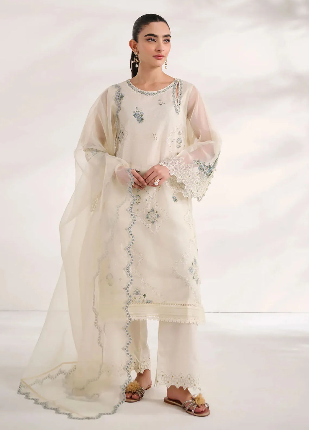 Dhanak Pret Embroidered Organza 2 Piece Suit SS24DA-2462