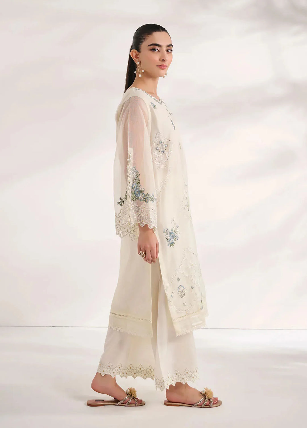 Dhanak Pret Embroidered Organza 2 Piece Suit SS24DA-2462