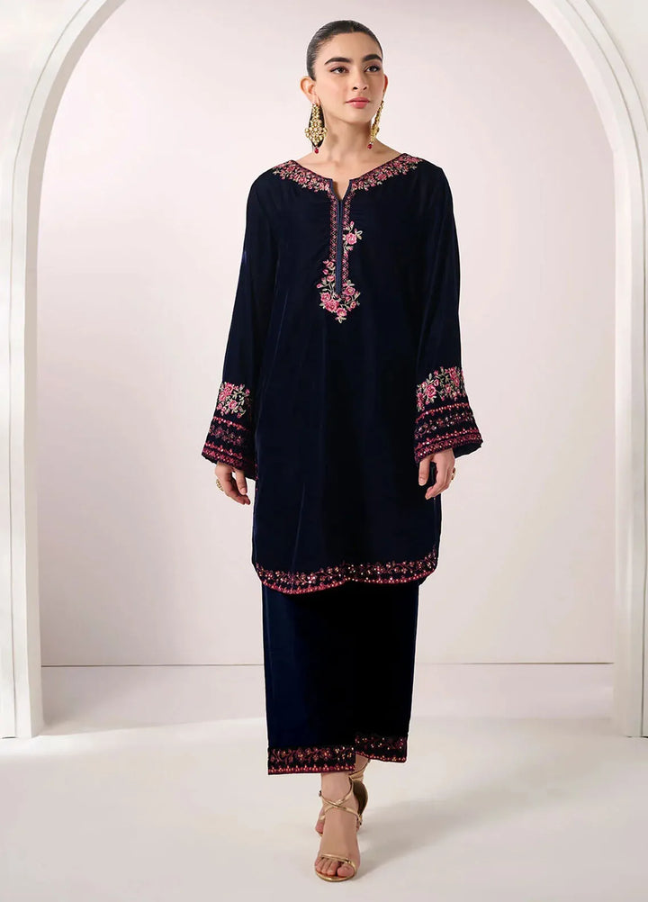 Dhanak Pret Embroidered Velvet 2 Piece Suit FW24DA-2614