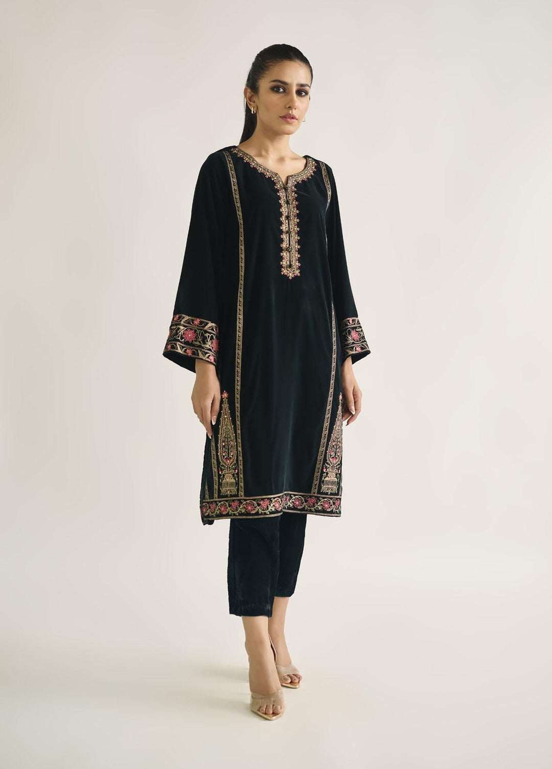 Dhanak Pret Embroidered Velvet Shirt DA-1715 GREEN
