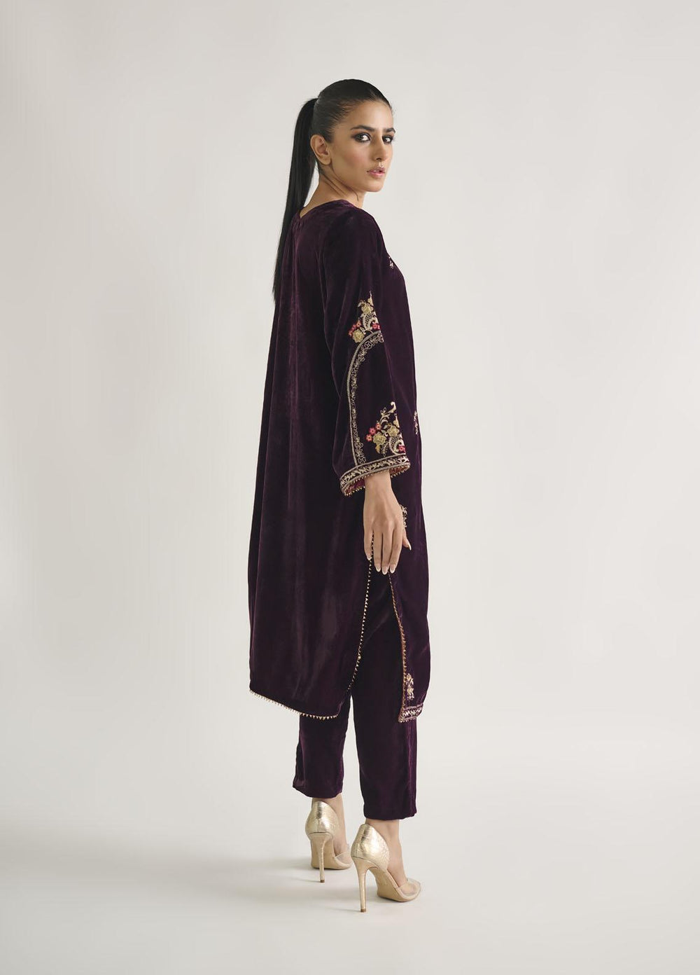 Dhanak Pret Embroidered Velvet 2 Piece Suit DA-2104 PURPLE