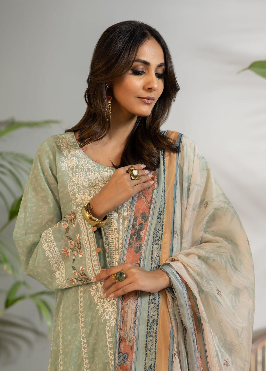 Dhanak Embroidered Cotton Suits Unstitched 3 Piece DU-3110 GREEN - Luxury Signature Collection