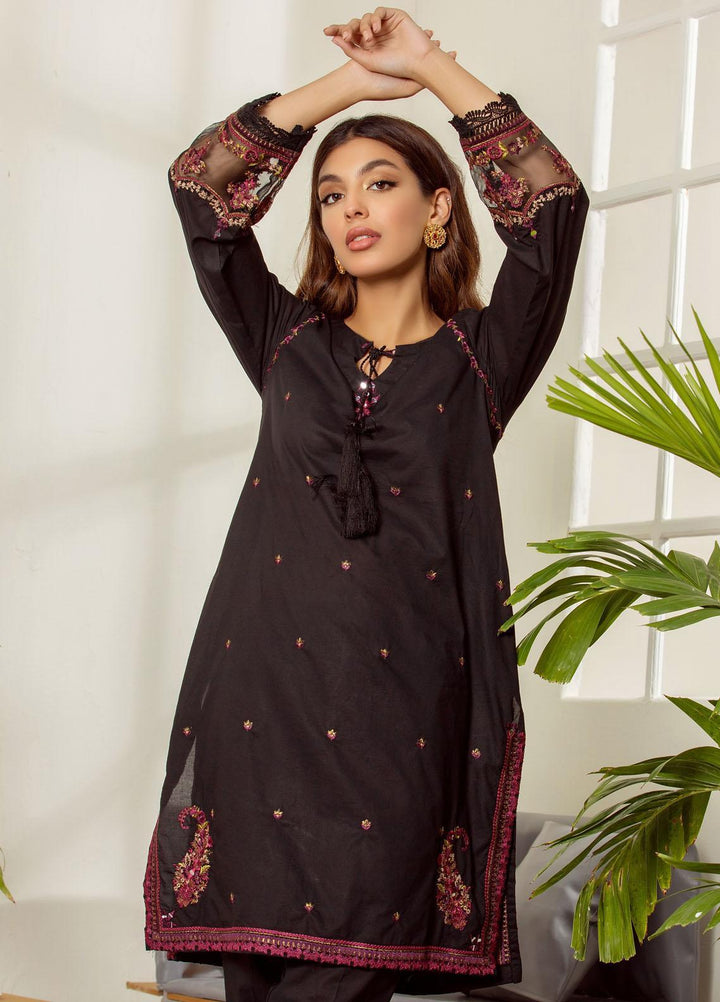 Dhanak Casual Pret Embroidered Cambric 2 Piece Suit DC-2019 BLACK