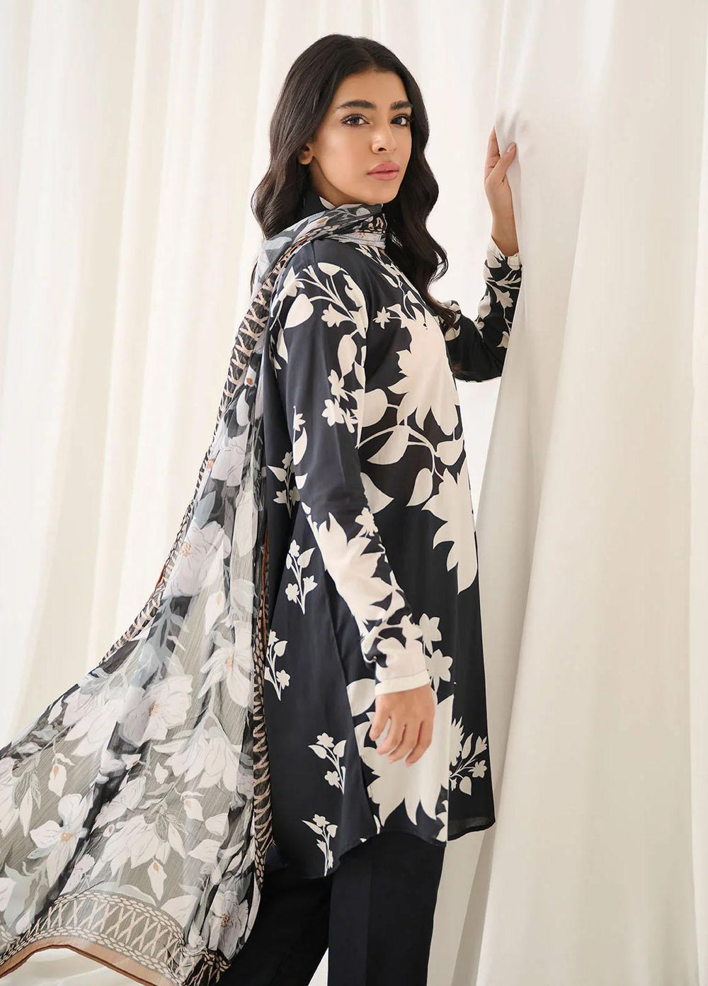 Dhanak Printed Lawn Suits Unstitched 3 Piece DHK23BWU DU-3156 BLACK - Summer Collection