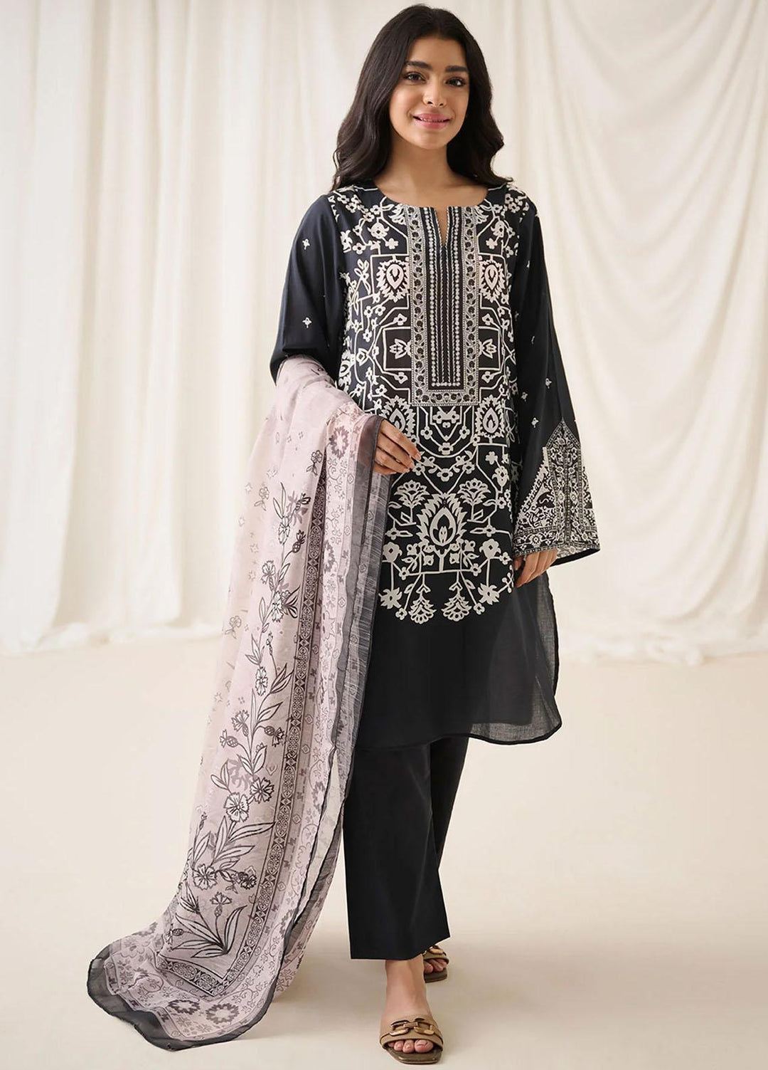 Dhanak Printed Lawn Suits Unstitched 3 Piece DHK23BWU DU-3157 BLACK - Summer Collection