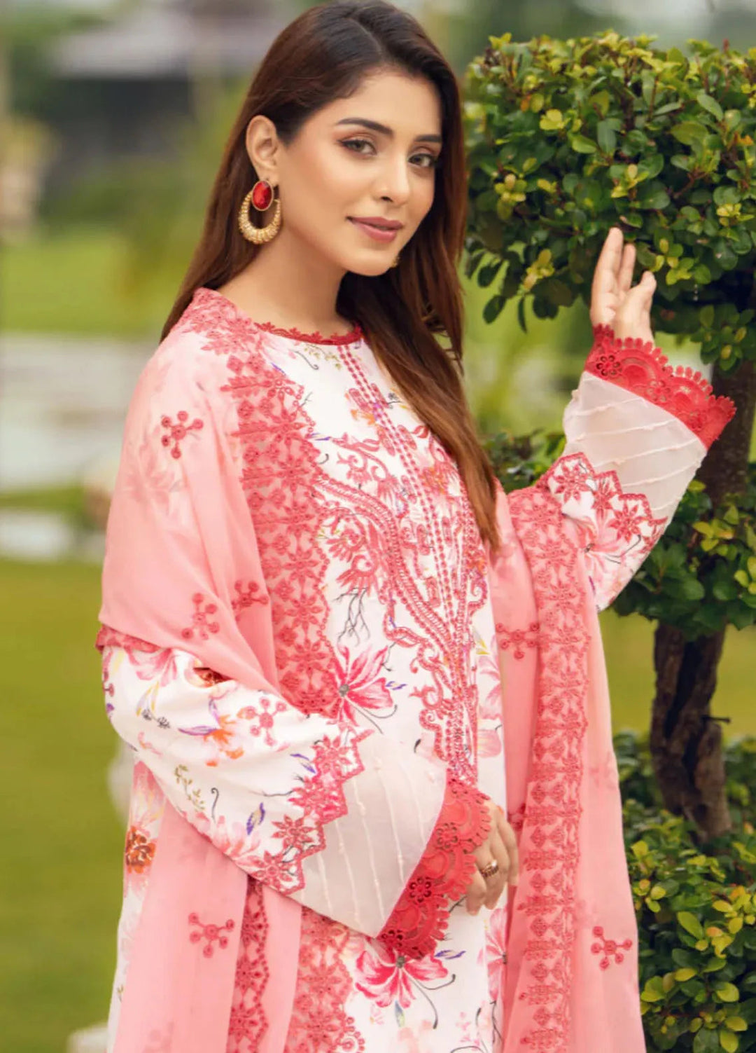 Diva By Humdum Embroidered Karandi Suit Unstitched 3 Piece HD24DK D-7 - Winter Collection