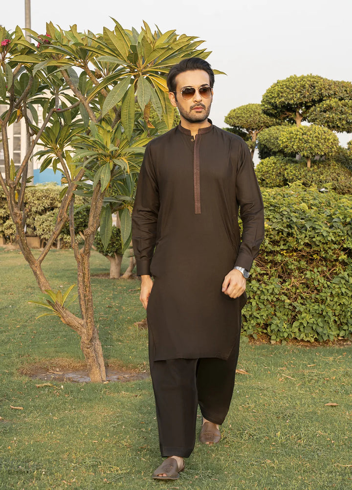Dot n Dot Wash n Wear Embroidered Mens Shalwar Kameez - Tehzeeb